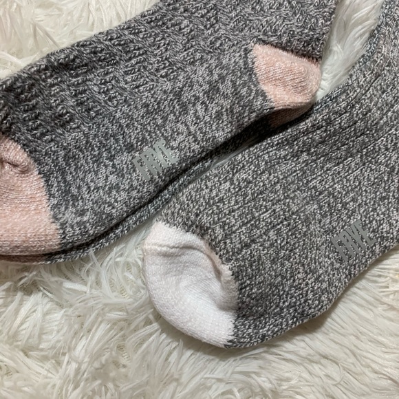 Frye Supersoft Tube Socks Size 5-10 - Picture 2 of 5